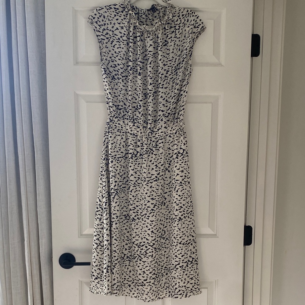 Banana Republic Black and White Midi Dress size 8